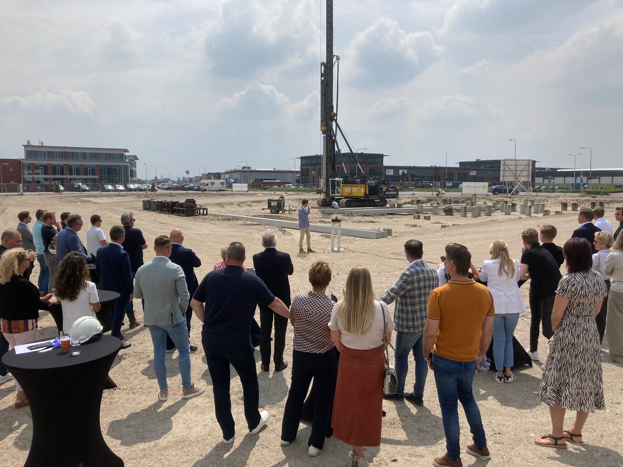Start bouw project Waterbusplein