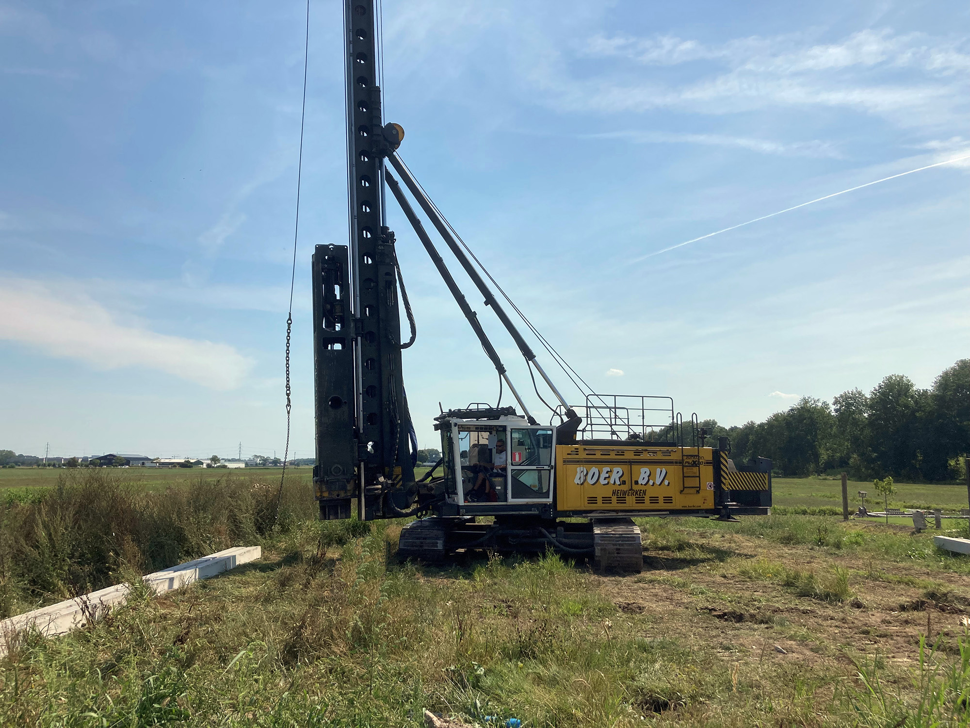 Start bouw villa te Giessenburg