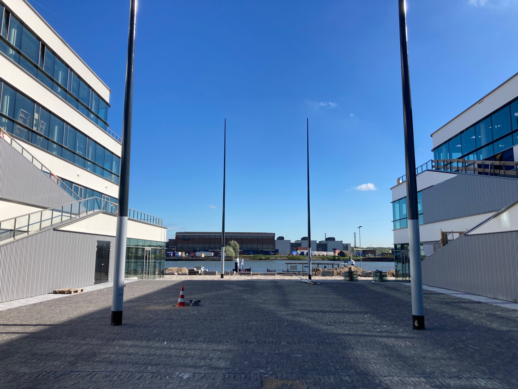Oplevering Waterbusplein
