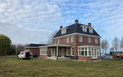 Oplevering villa en bijgebouw te Noordeloos