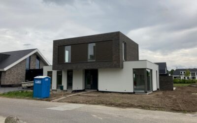 Oplevering vrijstaande woning te Sleeuwijk